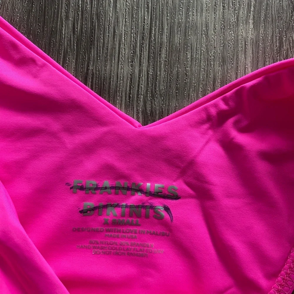 NEW Frankie’s Bikinis Enzo cheeky bikini bottom